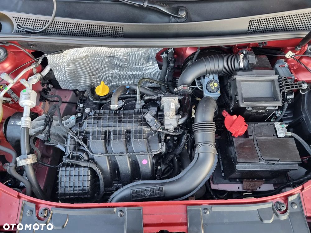 Dacia Logan SCe 75 Essential - 33