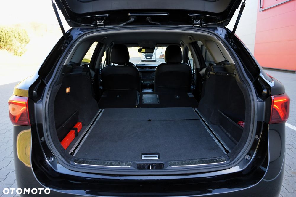 Toyota Avensis 2.0 Prestige MS - 32