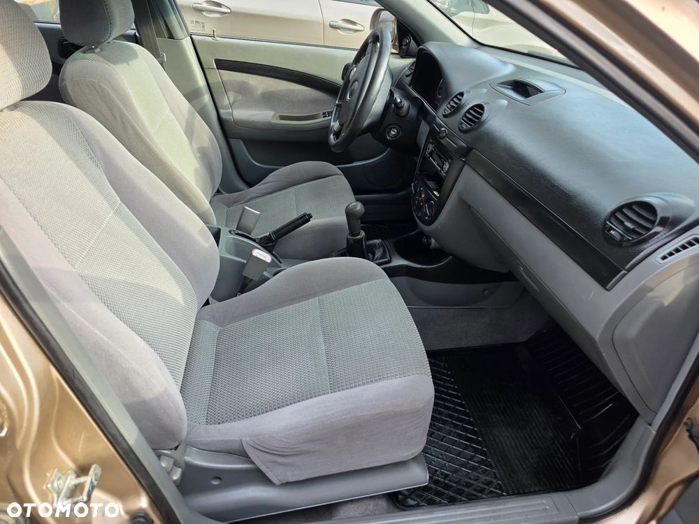 Chevrolet Lacetti 2.0 TCDi Elite (kla) - 11