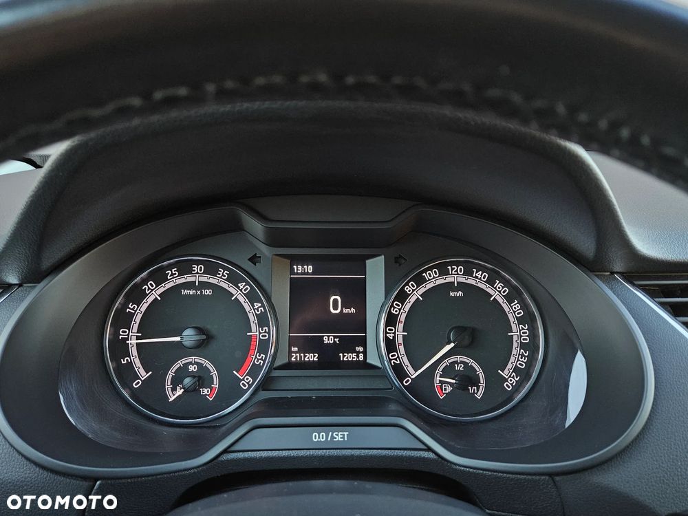 Skoda Octavia 1.6 TDI Ambition - 16