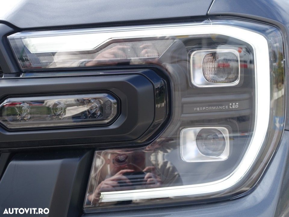 Ford Ranger - 12