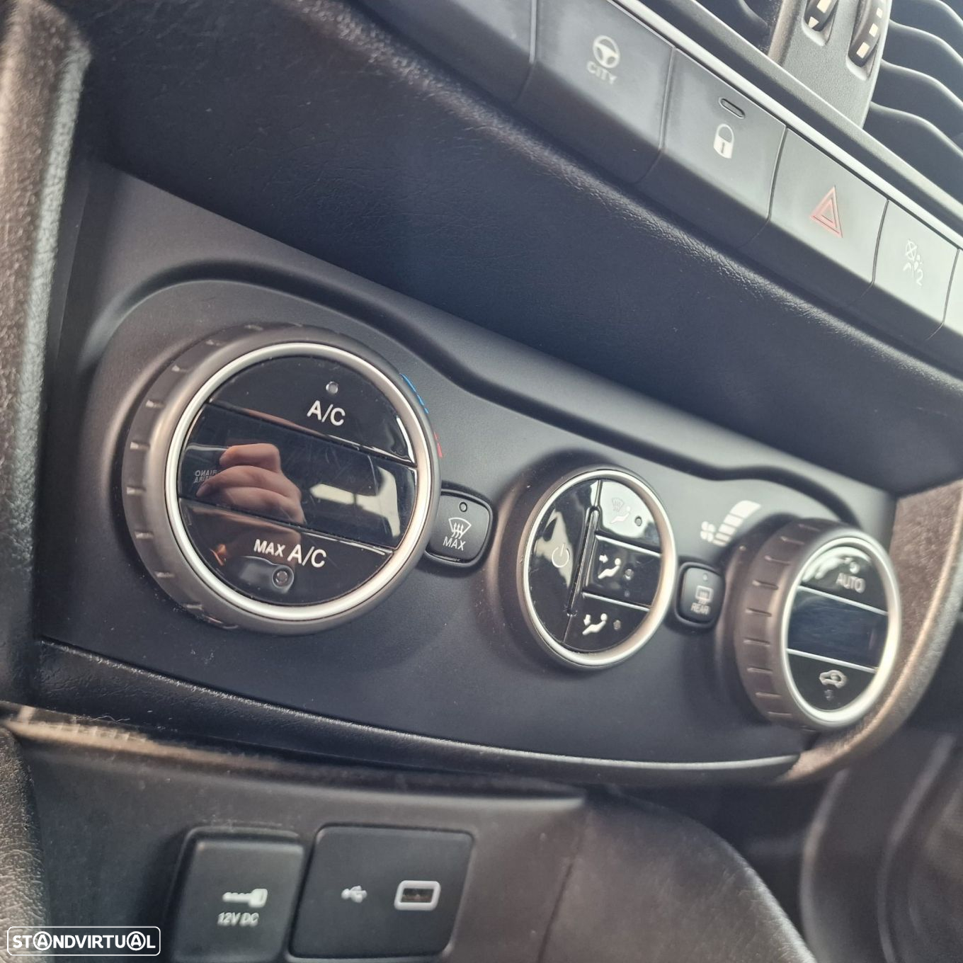 Fiat Tipo Station Wagon 1.3 M-Jet Lounge - 29