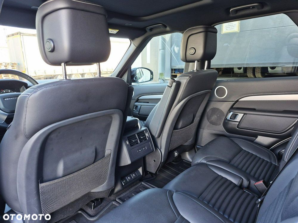 Land Rover Discovery 3.0 D250 mHEV Dynamic SE - 26