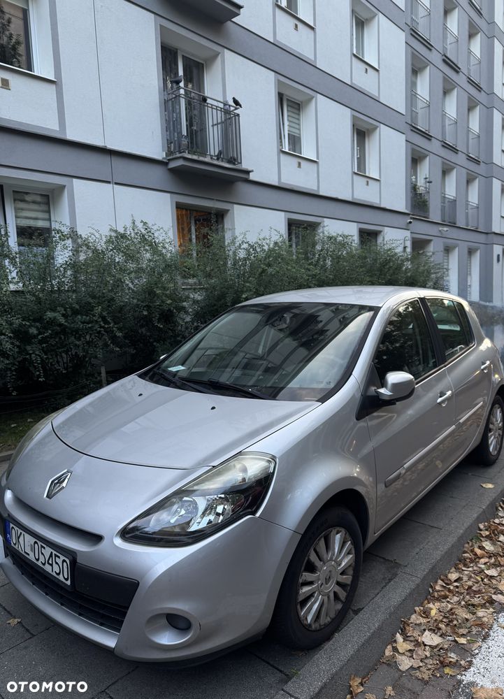 Renault Clio - 1