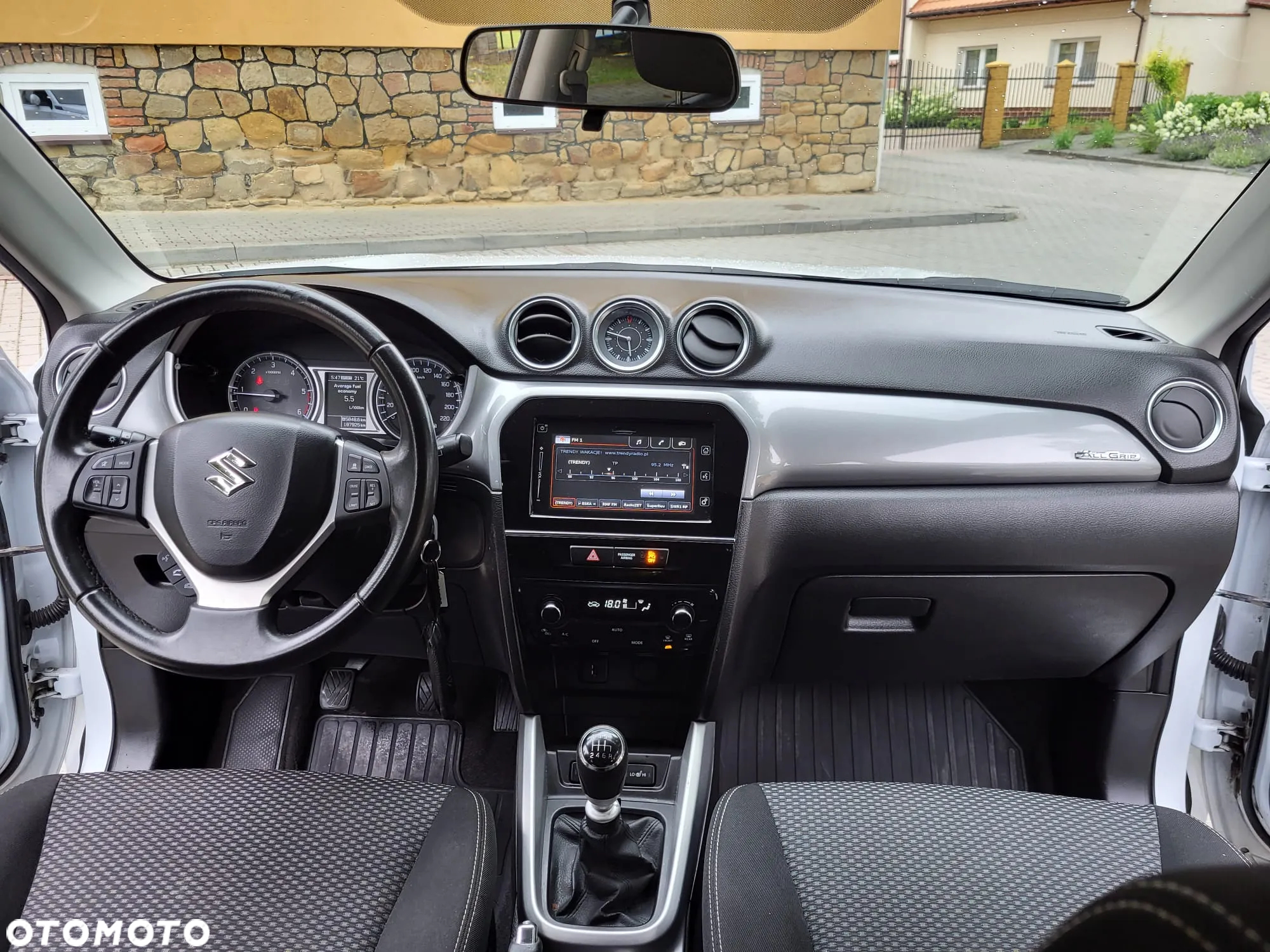 Suzuki Vitara 1.6 DDiS (4x4) Allgrip Comfort+ - 16