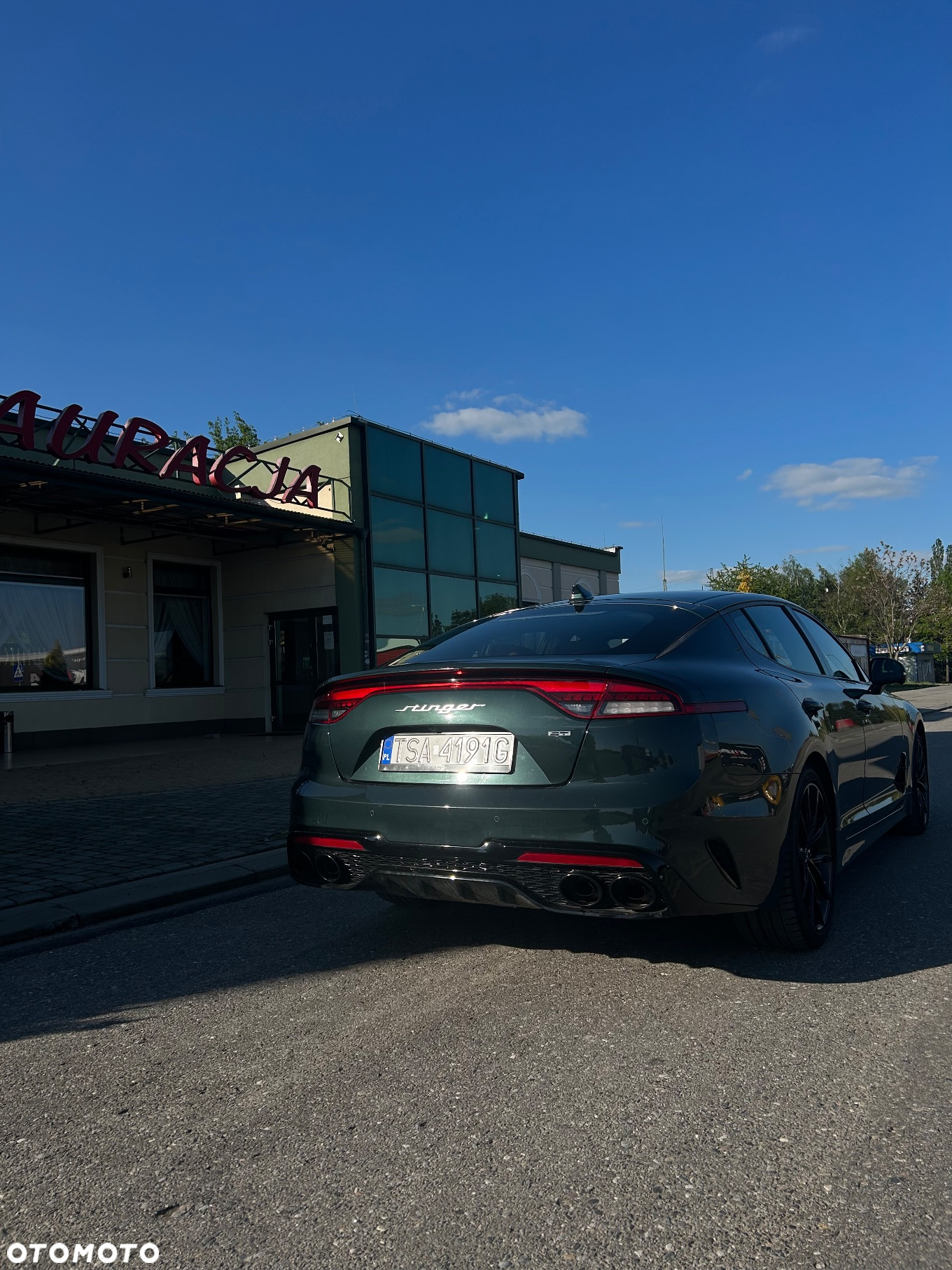 Kia Stinger - 4