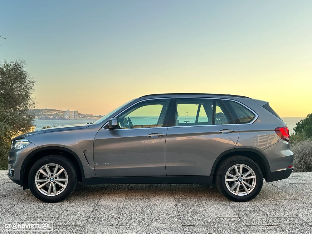 BMW X5 25 d sDrive Comfort 7L - 2