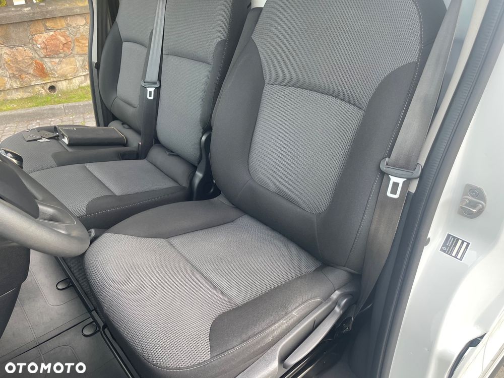Renault Trafic Long Custom Vivaro Scudo Talento T6 Primastar Expert Jumpy - 14