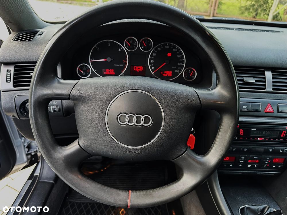 Audi A6 Limousine 1.9 TDI - 11