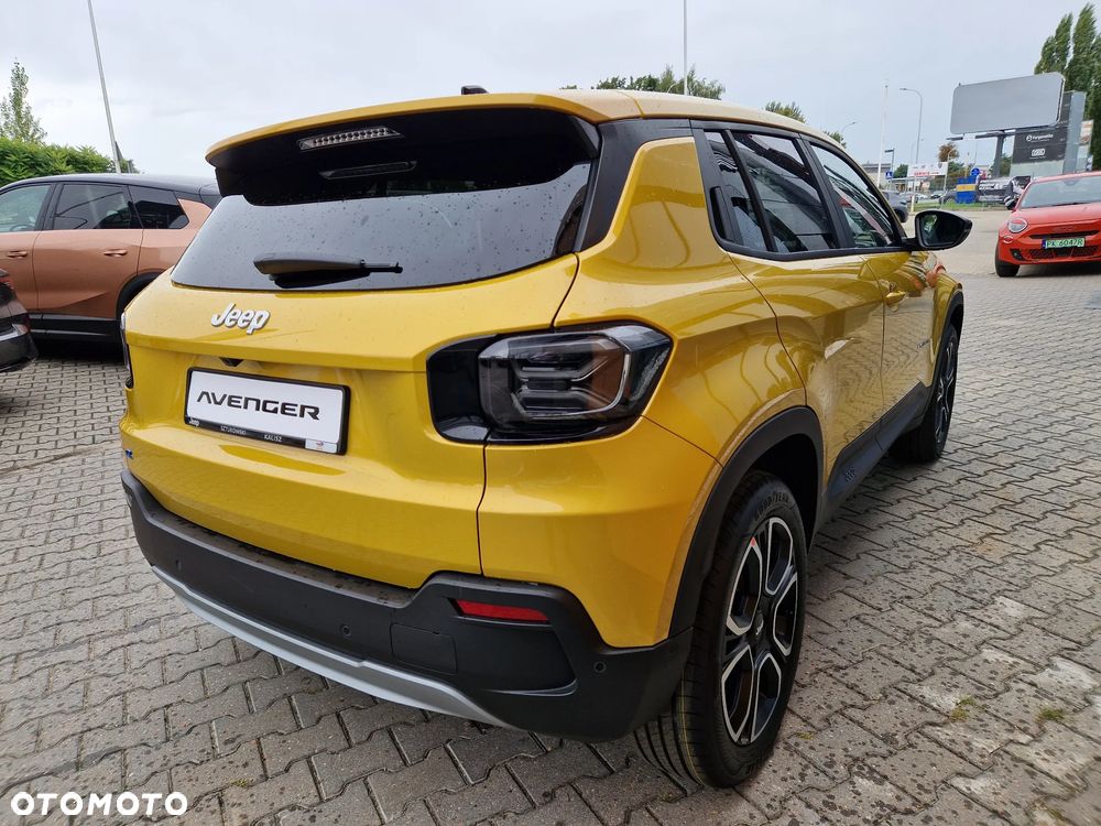 Jeep Avenger 54kWh Summit - 14