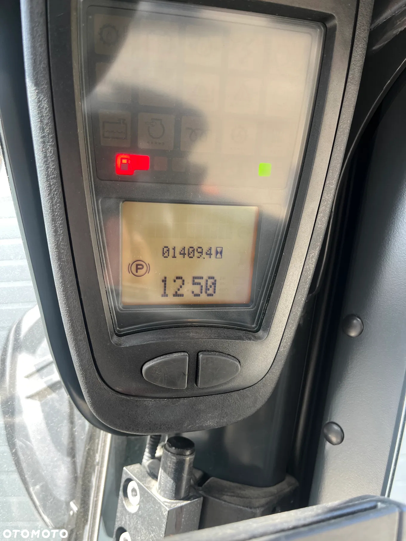 Linde H18T 391 Gaz LPG TRIPLEX Pełna kabina WAGA Pozycjoner Przesuw Oświetlenie drogowe - 15