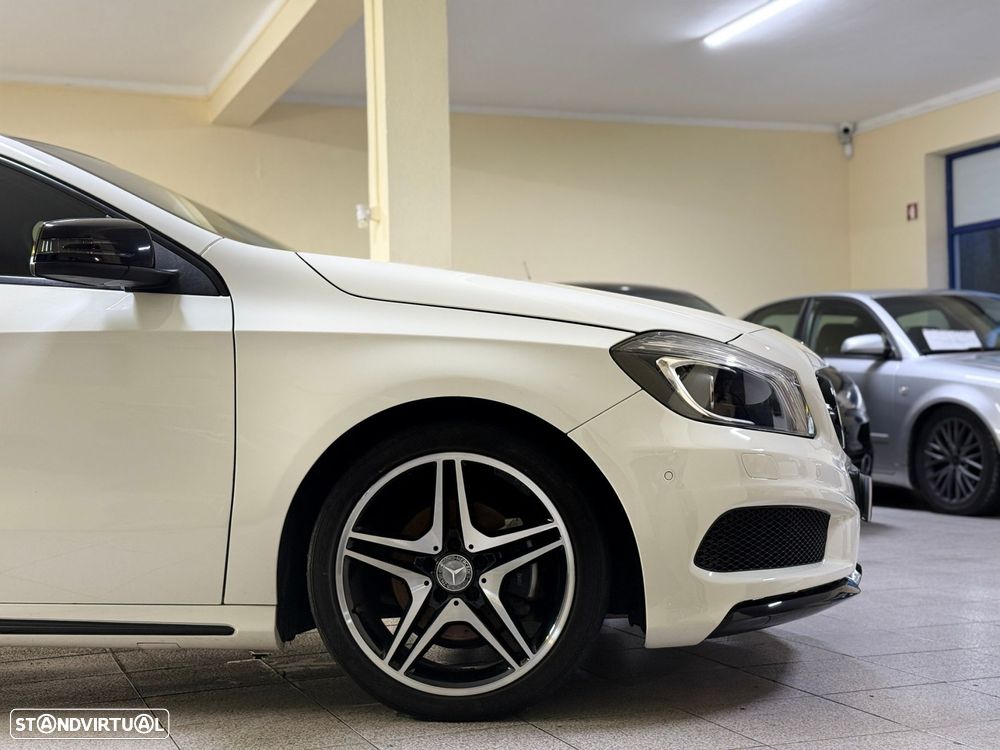 Mercedes-Benz A 180 d AMG Line - 17