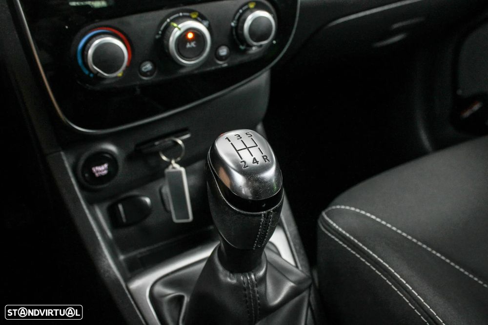 Renault Clio 0.9 TCe Limited Edition - 38