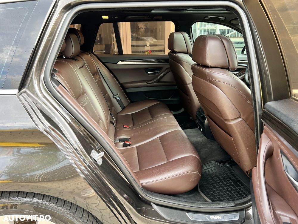 BMW Seria 5 520d xDrive Touring Aut. Luxury Line - 16