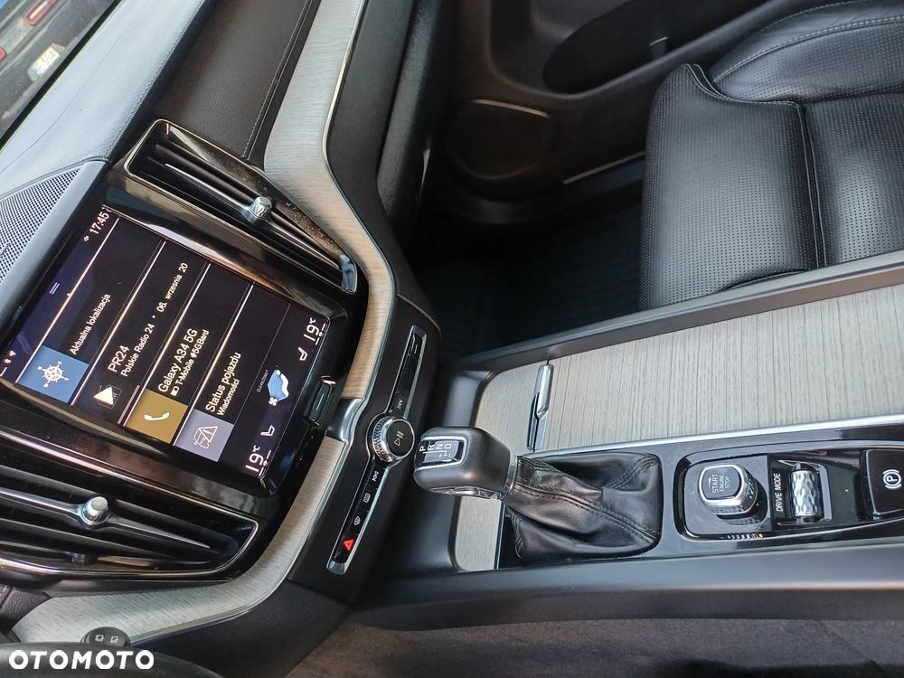Volvo XC 60 T5 Inscription - 12