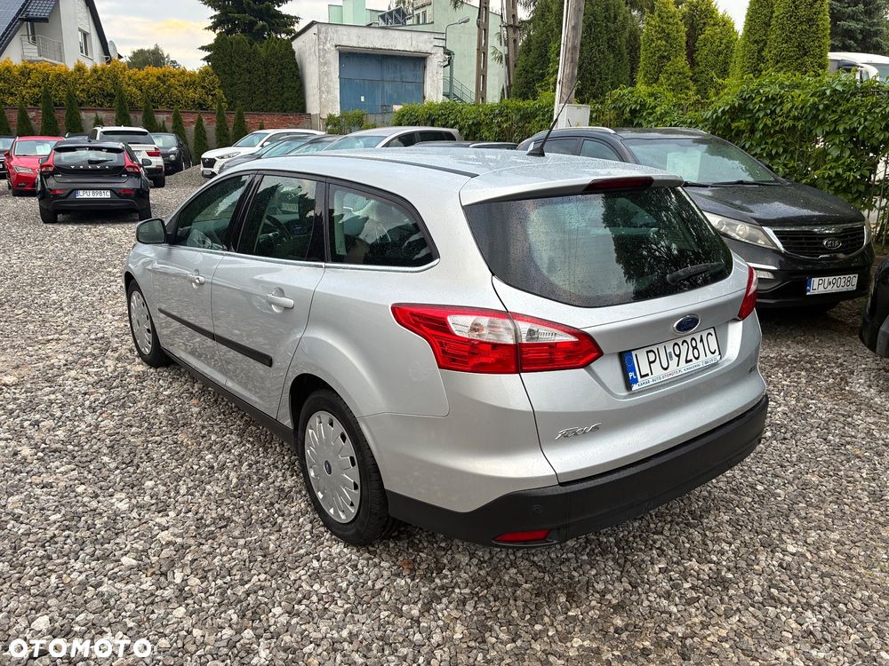 Ford Focus 1.6 TDCi ECOnetic 88g Start-Stopp-System Titanium - 5