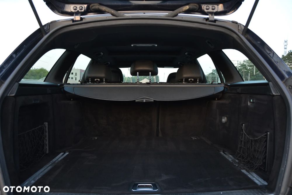 Mercedes-Benz Klasa C 320 CDI DPF 4Matic 7G-TRONIC Avantgarde - 17