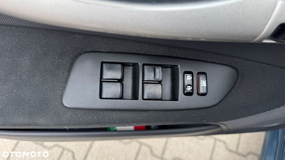 Toyota Auris 1.4 VVT-i Sol - 20