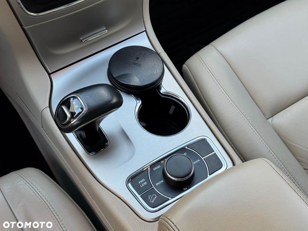 Jeep Grand Cherokee 3.0 CRD Limited - 33