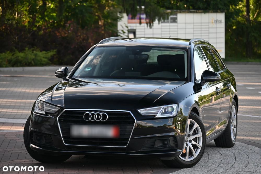 Audi A4 Avant 2.0 TDI ultra S tronic sport - 1