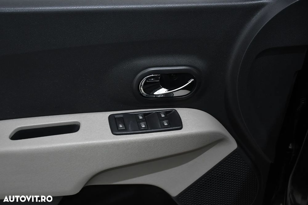 Dacia Lodgy dCi 110 Prestige - 19