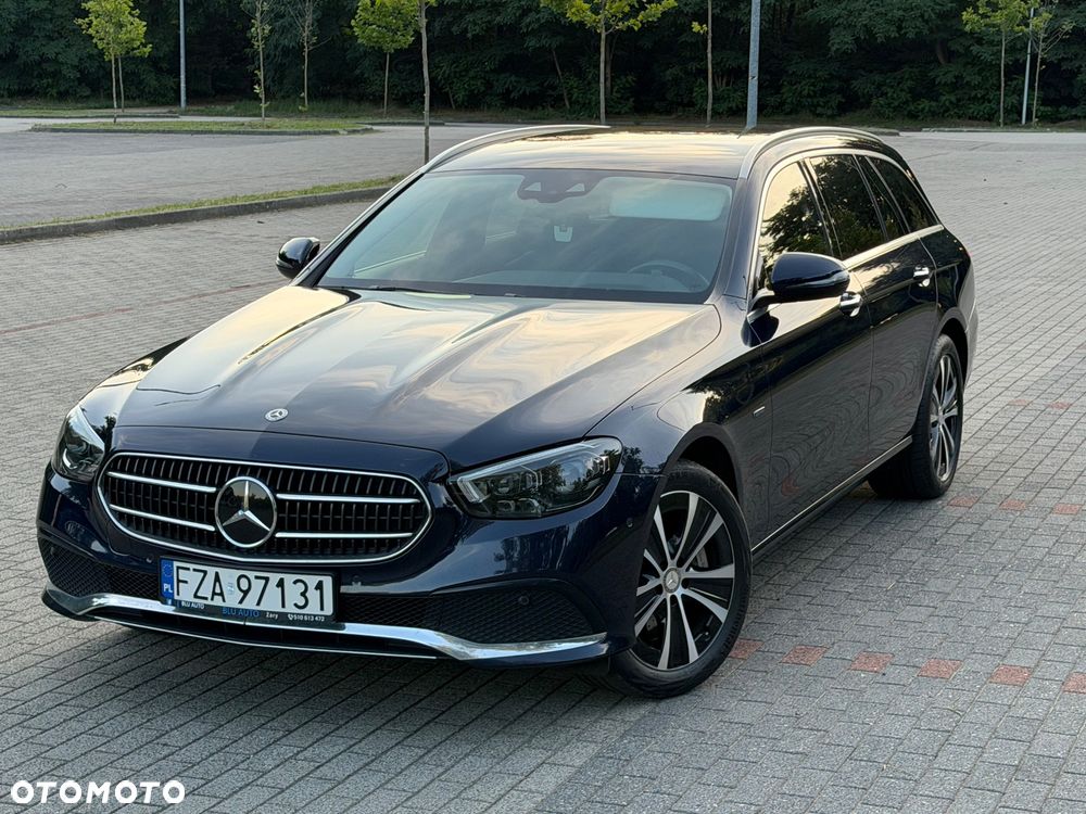 Mercedes-Benz Klasa E 300 9G-TRONIC Night Edition - 2