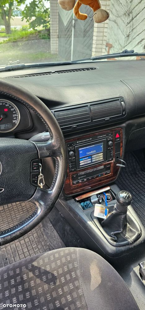 Volkswagen Passat 1.9 TDI - 4