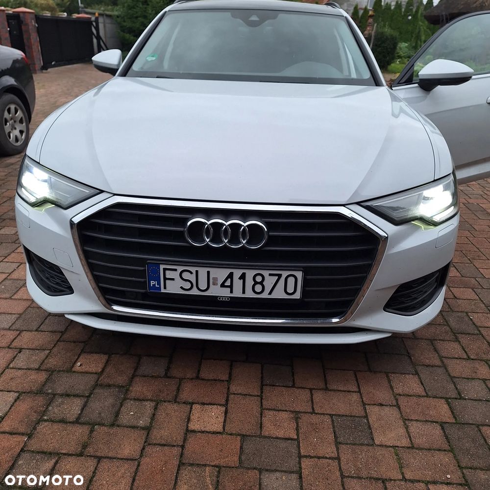 Audi A6 Avant - 1