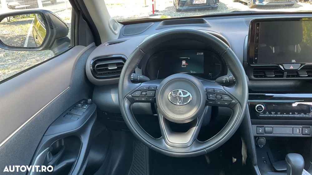 TOYOTA Yaris Cross 2022 — imagine 9