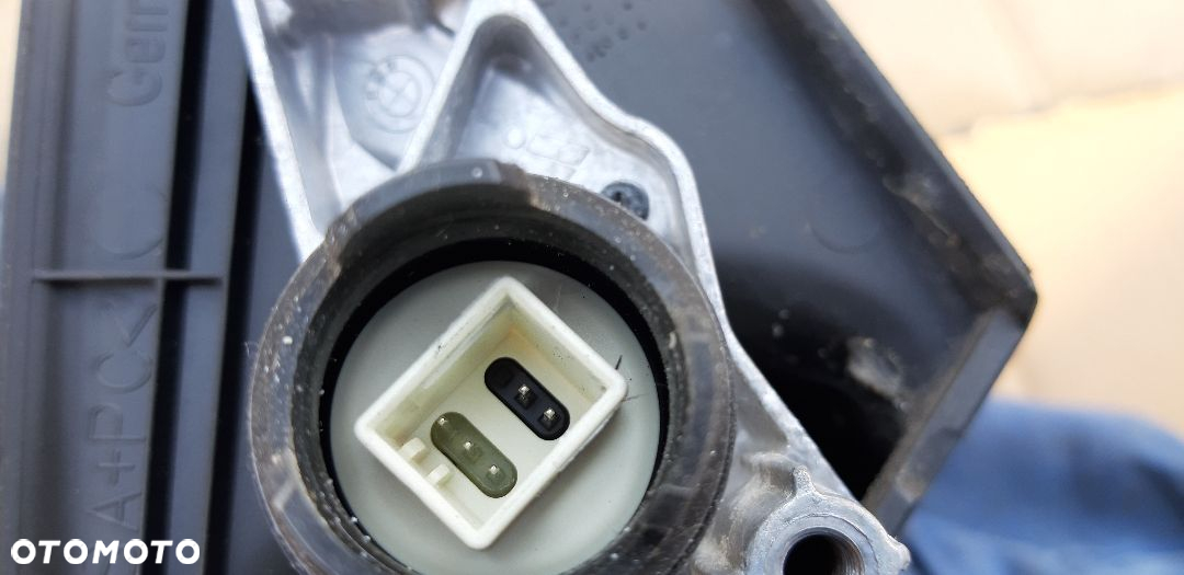 BMW 3 E90 E91 Lusterko Prawe 5PIN - 4
