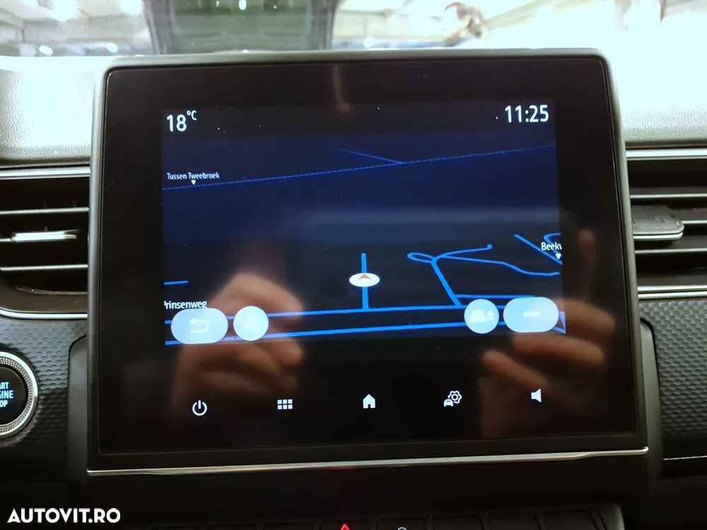Renault Arkana E-TECH 145 Evolution - 8