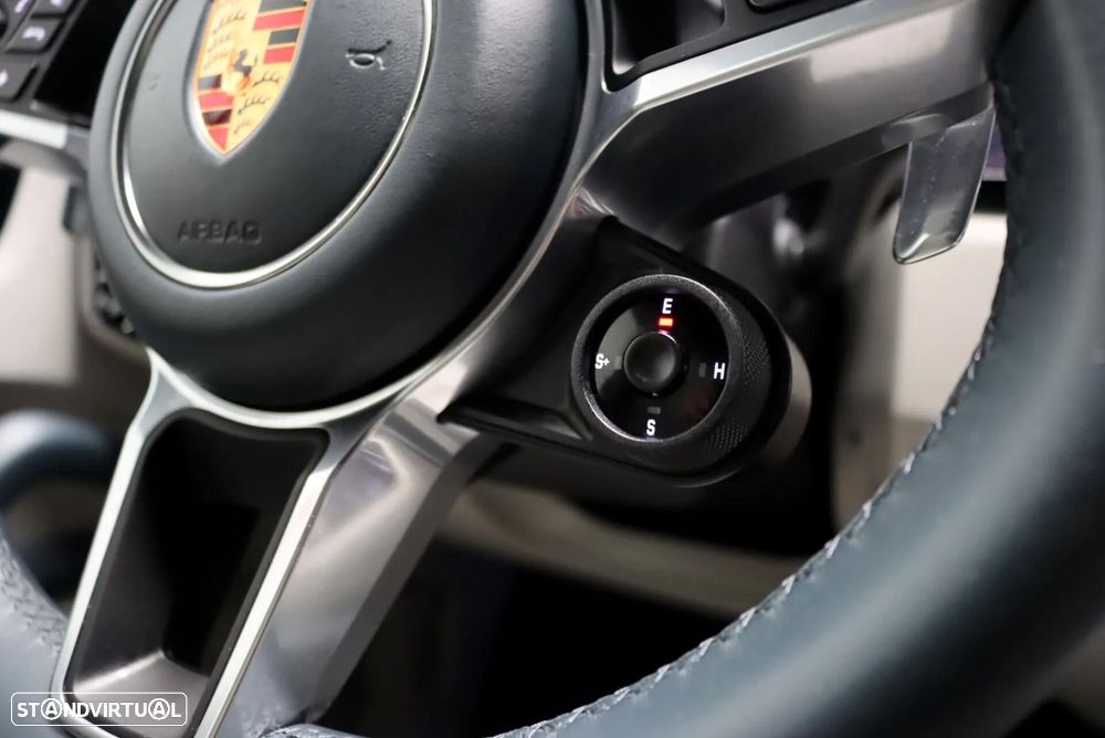 Porsche Cayenne Coupé - 24