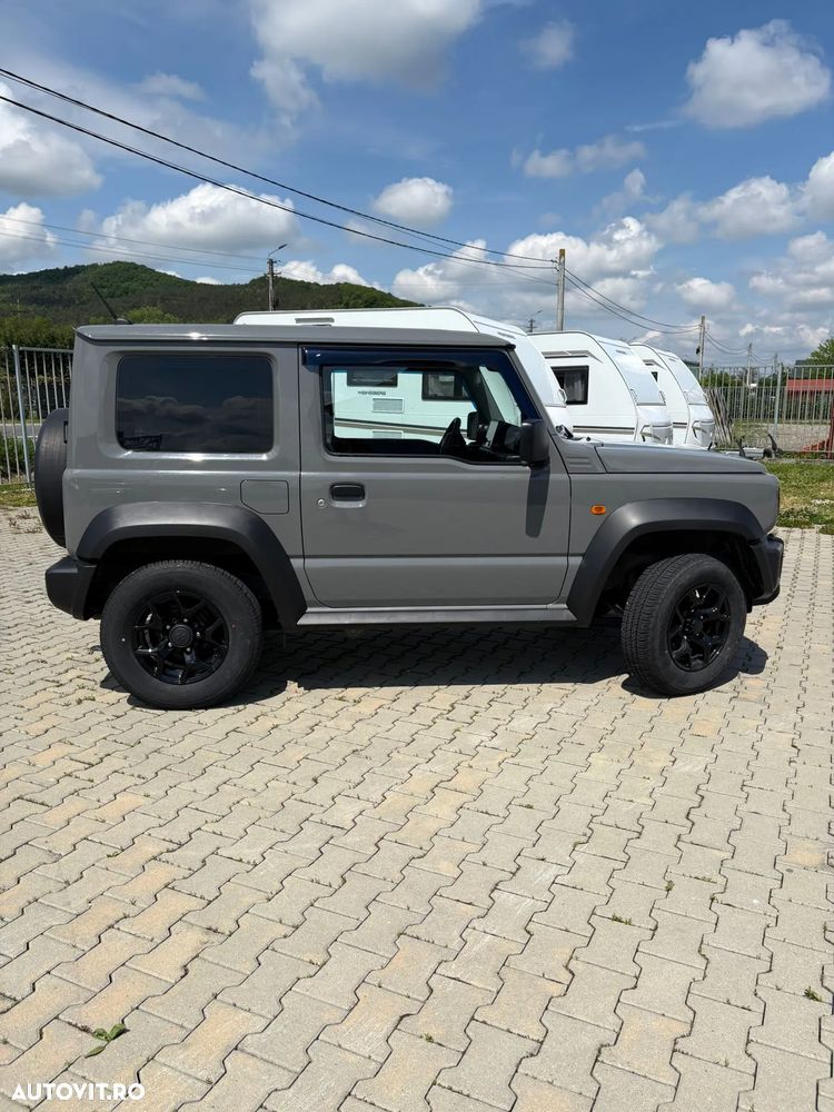 Suzuki Jimny - 11