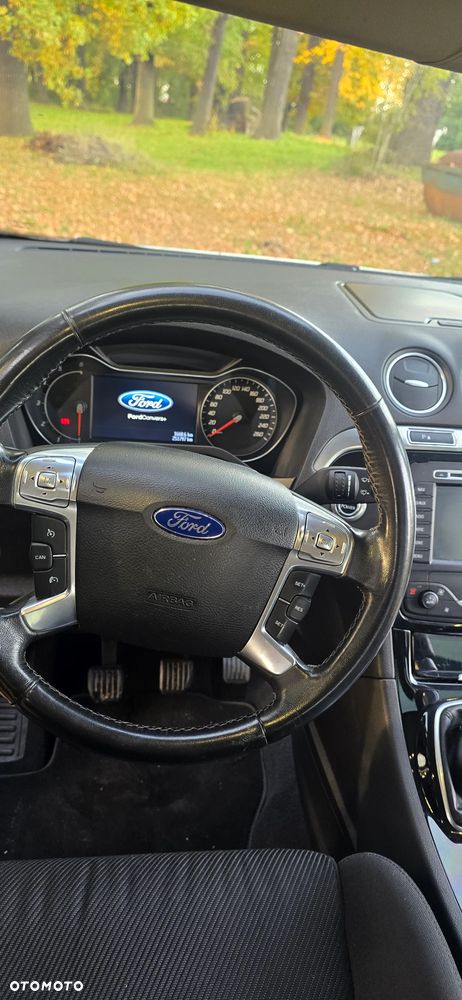 Ford S-Max 2.0 TDCi DPF Titanium - 24