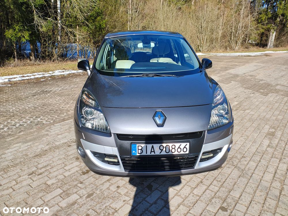 Renault Scenic 2.0 16V Privilege X-Tronic CVT - 2