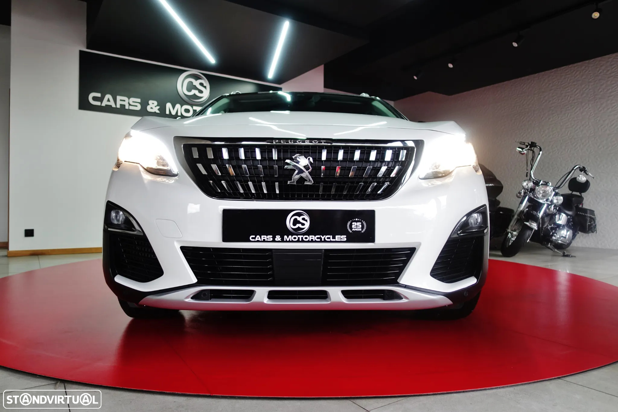 Peugeot 5008 1.6 BlueHDi GT Line EAT6 - 17