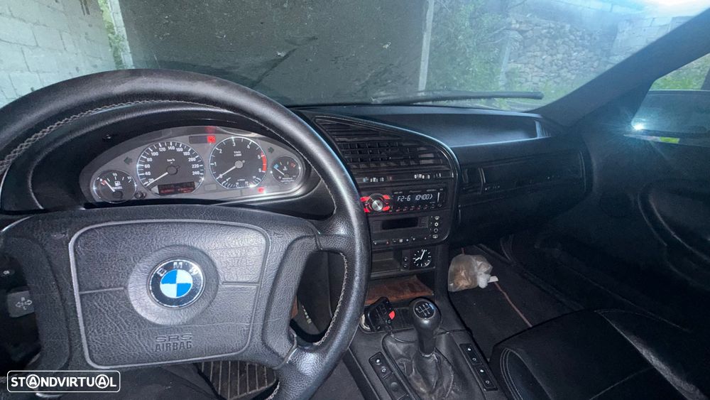 BMW 318 tds - 5