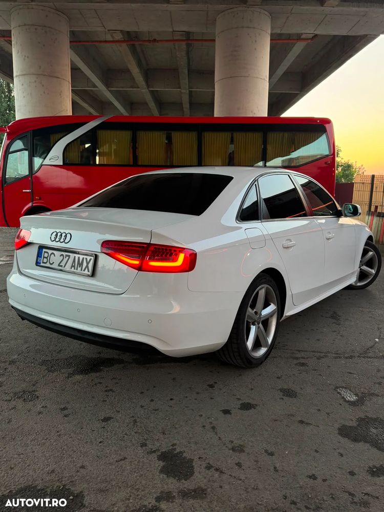 Audi A4 Limuzina 2.0 TDI B8 - 4