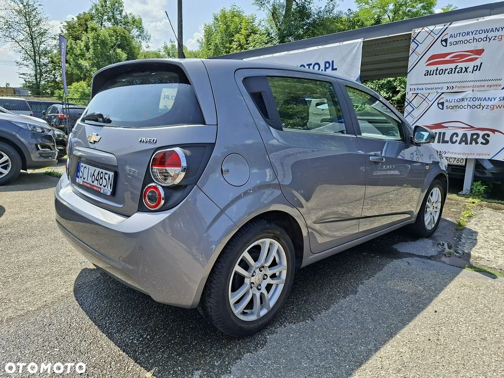 Chevrolet Aveo 1.6 LTZ - 11