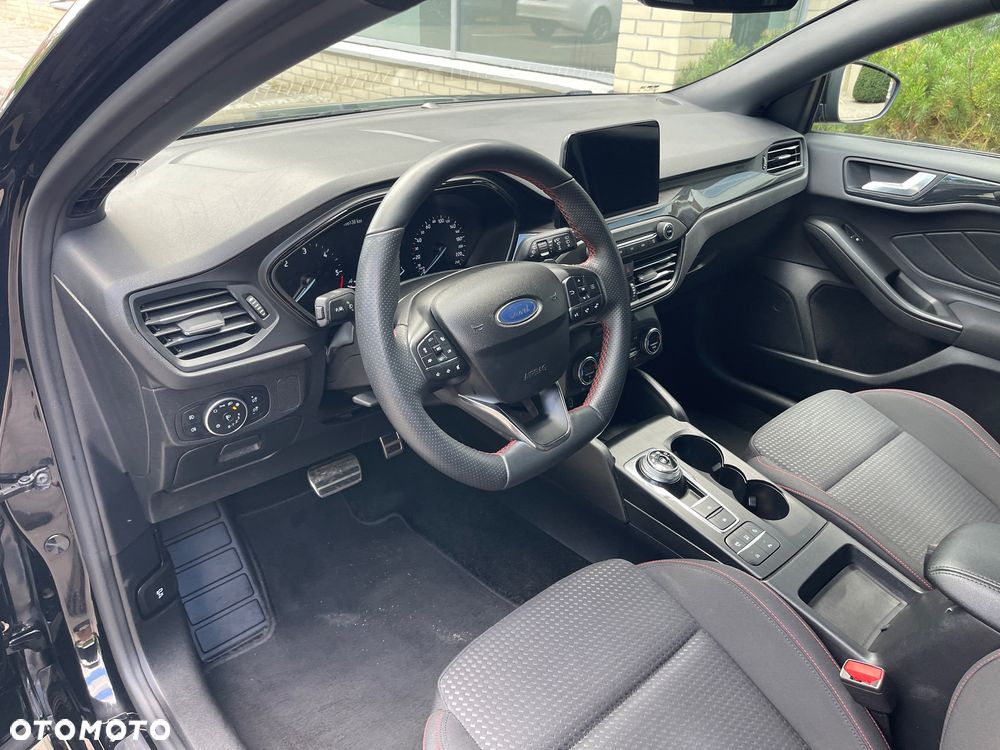 Ford Focus - 22