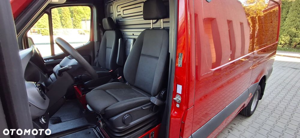 Mercedes-Benz SPRINTER IVECO CRAFTER MAN TRANSIT - 11