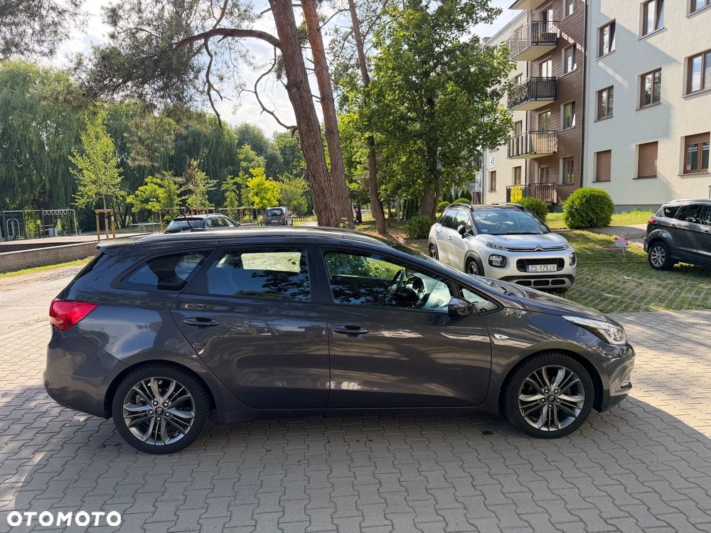 Kia Ceed - 2