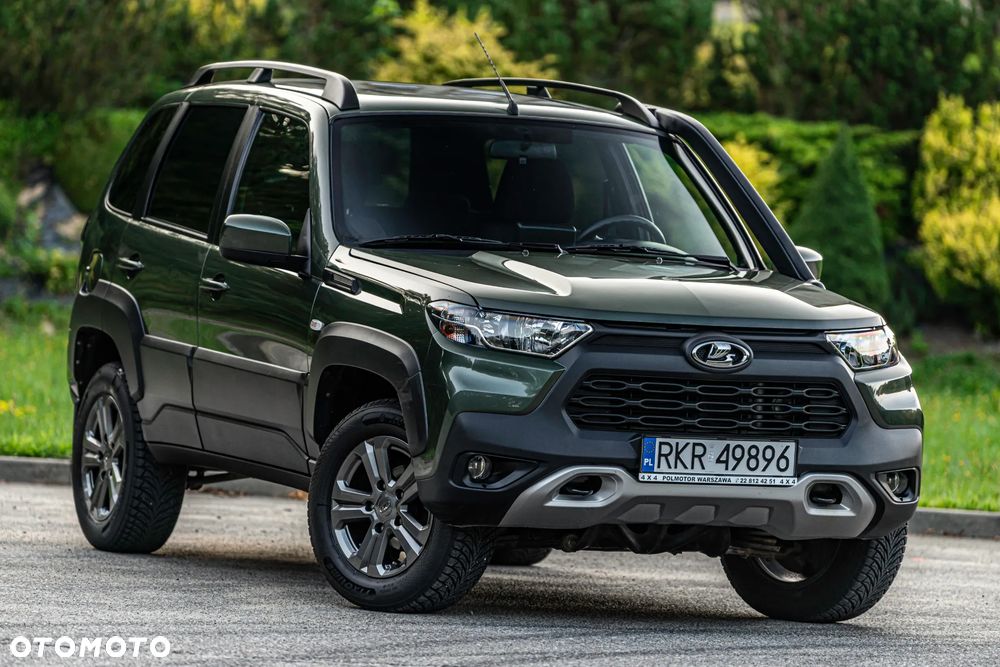 Lada Niva - 1