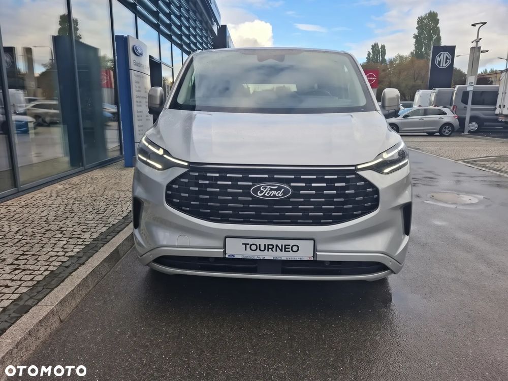 Ford Tourneo Custom