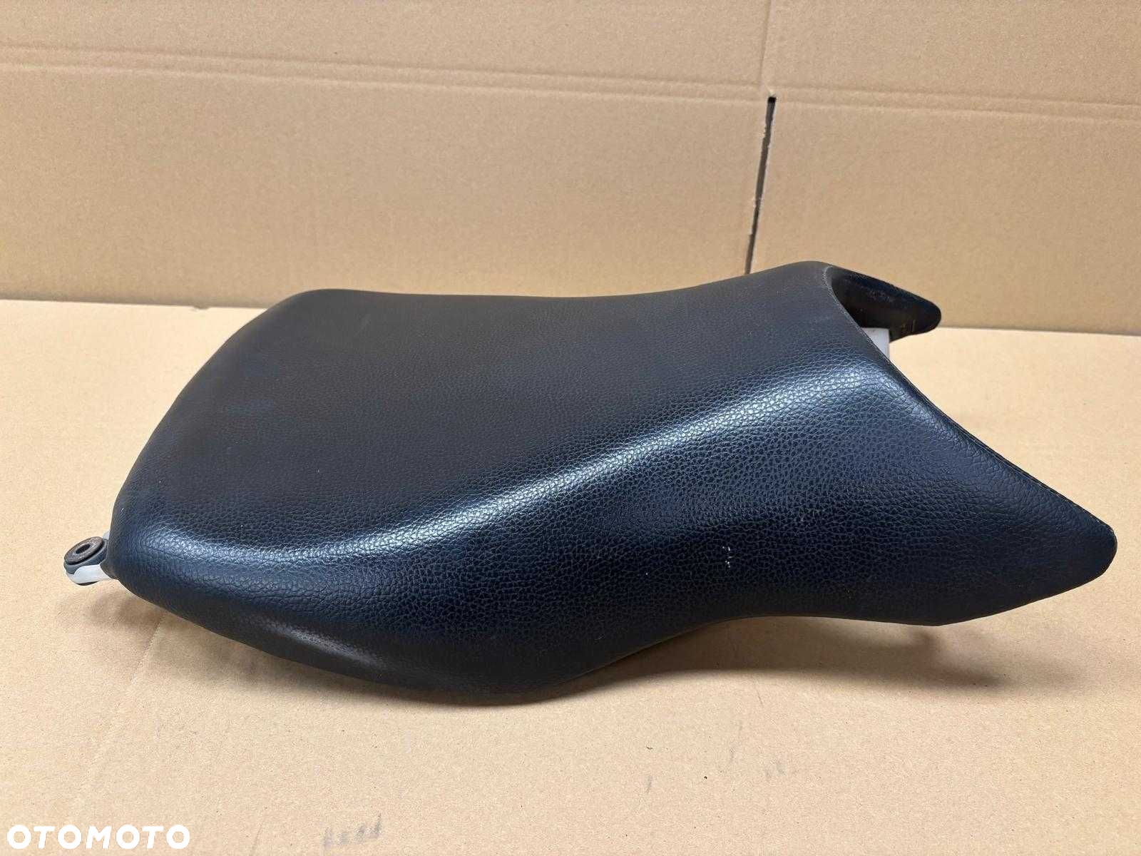 Siedzenie Fotel Kierowcy Honda 125 JC50. 2011-16 - 5