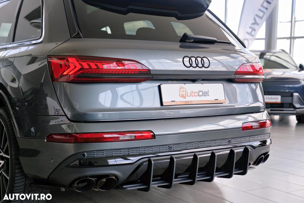 Audi Q7 55 TFSI e quattro tiptronic S line - 17