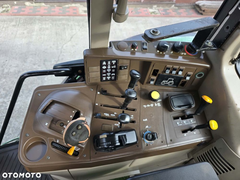 John Deere 6620 - 11