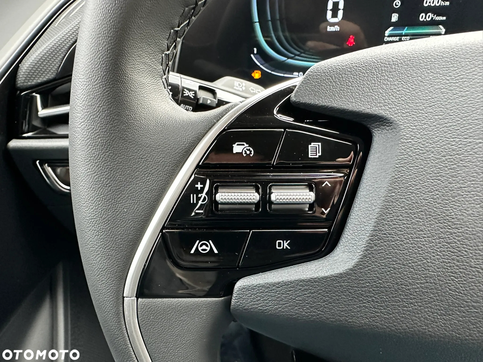Kia Niro 1.6 GDI Hybrid M - 18