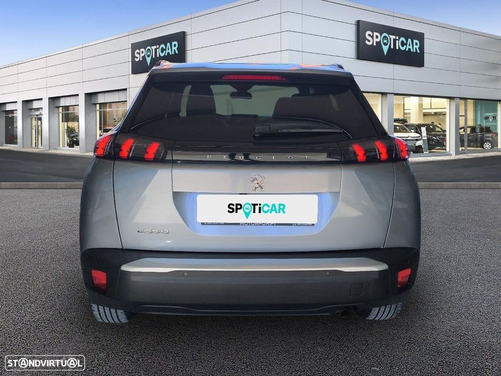Peugeot 2008 1.2 PureTech Allure - 4