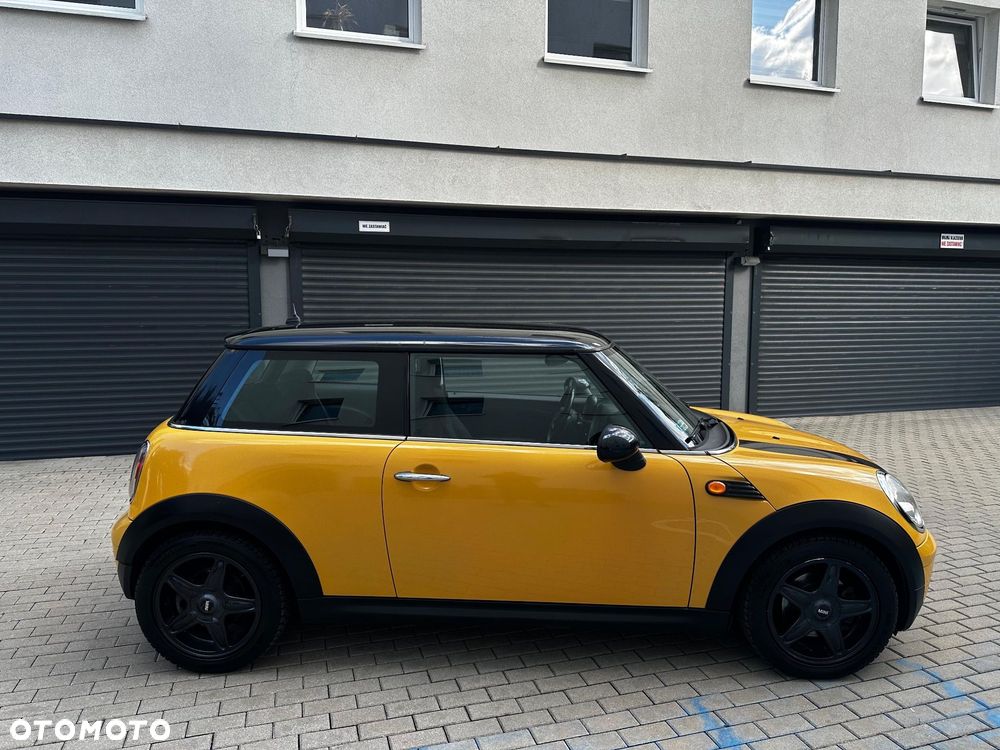 MINI ONE - 2